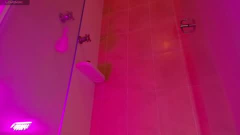 adelinaconte1 online show from 03.17.26