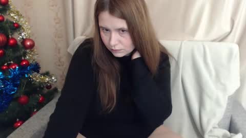 adelinalawson online show from 01.05.25