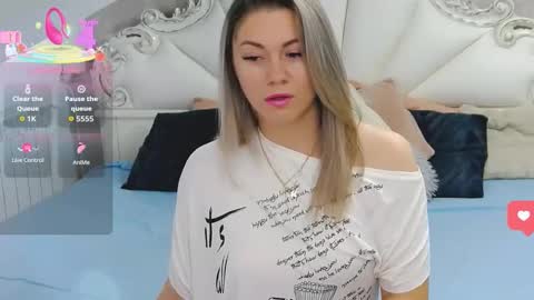 AdelleDeep1 online show from 11.30.25