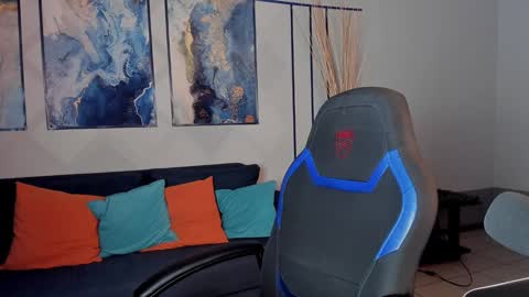 Snapshot of adellenebrown chatting on 12.22.24 Adelina online show from 12.22.24