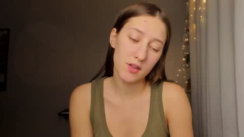 Snapshot of adellqueen chatting on 12.01.24 Adell online show from 12.01.24