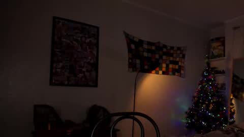 Snapshot of adellqueen chatting on 11.24.25 Adell online show from 11.24.25