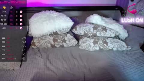 Adelyn online show from 11.11.25