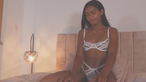 Snapshot of adelyn_x chatting on 02.09.25 instragram adelyn 111 online show from 02.09.25