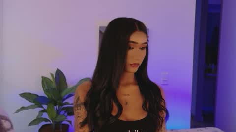 Snapshot of adharacute19 chatting on 09.24.25 Isabellafirst online show from 09.24.25