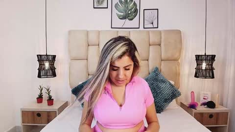 Snapshot of adharasmithh chatting on 01.23.25 AdharaSmithh online show from 01.23.25