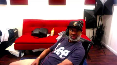 adick_ting online show from 01.10.25