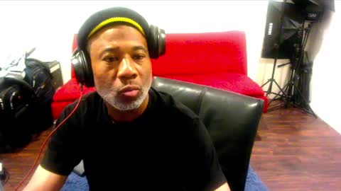 adick_ting online show from 03.10.25