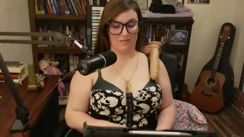 Snapshot of adobe_angel304 chatting on 12.23.24 adobe_angel304 online show from 12.23.24