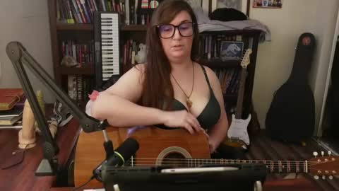 Snapshot of adobe_angel304 chatting on 09.28.25 adobe_angel304 online show from 09.28.25