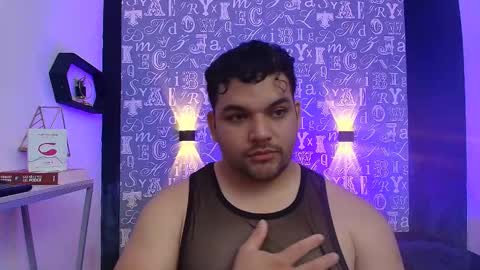 Snapshot of adonis__walker chatting on 09.28.25 ADONIS online show from 09.28.25