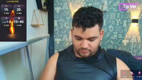 Snapshot of adonis__walker chatting on 10.28.25 ADONIS online show from 10.28.25