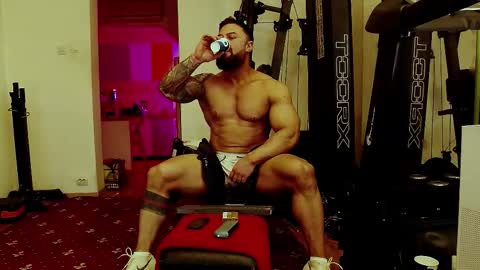 Adonis online show from 10.07.25