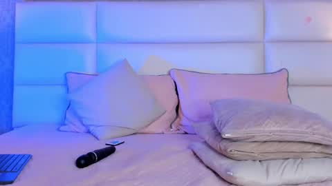 Adonis  online show from 03.09.25