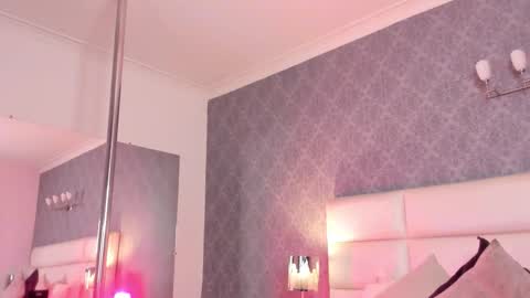 Adonis  online show from 10.17.25