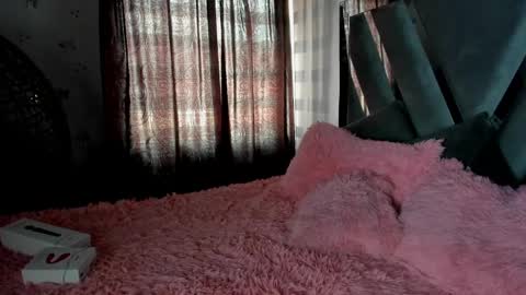 Snapshot of adorabolt chatting on 12.15.24 Stormi online show from 12.15.24