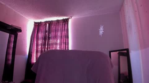 Snapshot of adorabolt chatting on 01.18.25 Stormi online show from 01.18.25