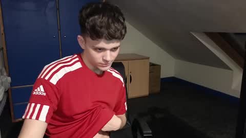 Snapshot of adr_twink chatting on 03.10.25 ADR Twink online show from 03.10.25