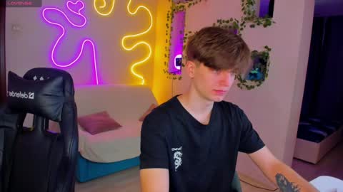 adrean_sofi online show from 01.21.25