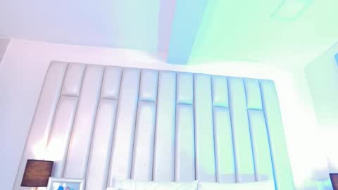 ANDREA PEREZ online show from 02.18.26