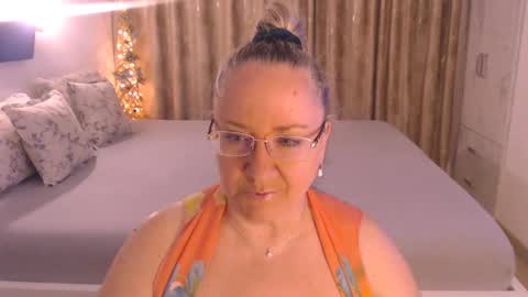 Cryna online show from 04.15.26