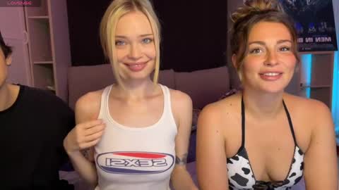 Dorothy Mayfield online show from 06.08.26