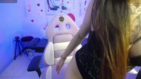 Adri  online show from 03.04.25