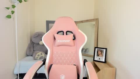 Adriana online show from 01.25.25