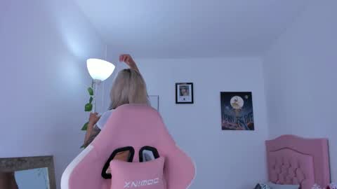 Adriana online show from 02.27.25