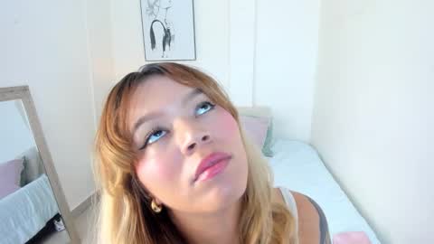 Adriana online show from 10.07.25