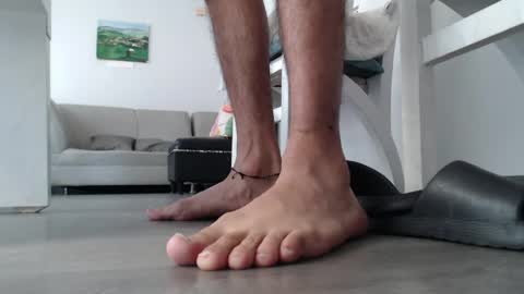 Adrian Falcon online show from 05.08.26