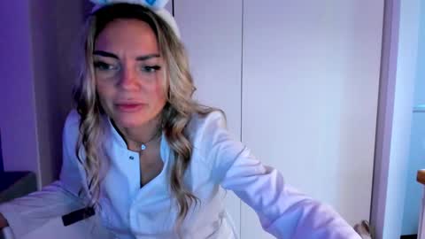 Adriana online show from 12.26.24