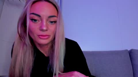 Adriana online show from 01.26.25