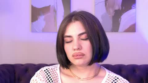 Snapshot of adrianatores chatting on 05.19.26 AdrianaTores online show from 05.19.26