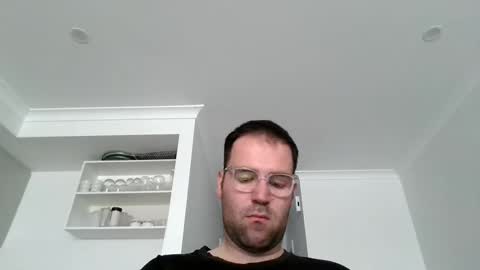 Snapshot of adrianchiodo chatting on 05.19.26 adrianchiodo online show from 05.19.26