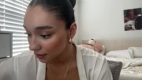 Adrianna  online show from 02.14.25