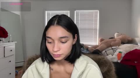 Adrianna  online show from 11.23.25