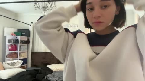 Adrianna  online show from 04.02.26