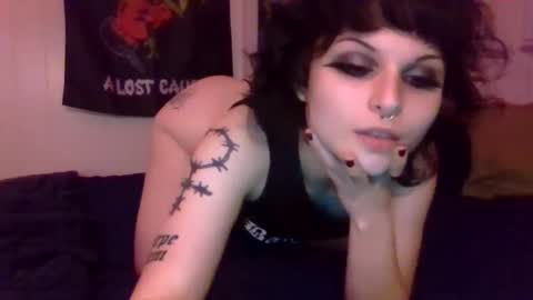 Snapshot of adriannasteele chatting on 02.16.25 adriannasteele online show from 02.16.25