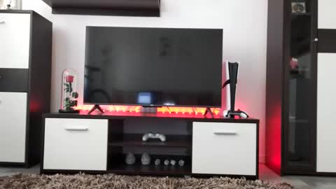 Adriano online show from 02.15.25