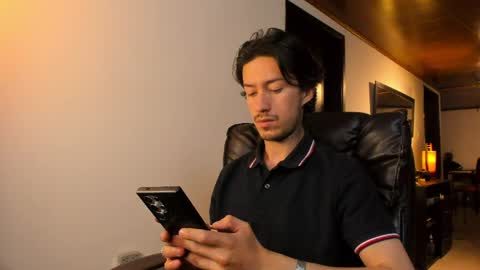 Adrian Williams online show from 04.03.26