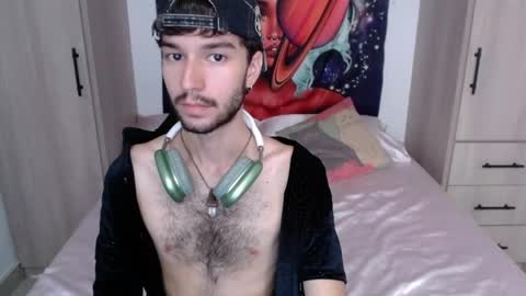 Snapshot of adrien_polo chatting on 06.04.26 adrien_polo online show from 06.04.26
