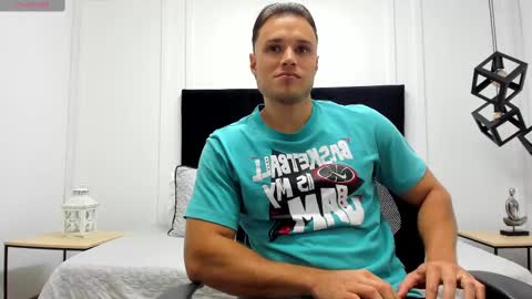 Snapshot of adrien_roche888 chatting on 01.24.25 Adrein Roche online show from 01.24.25