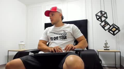 Snapshot of adrien_roche888 chatting on 02.23.25 Adrein Roche online show from 02.23.25