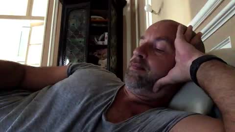 Snapshot of adrienfromparis chatting on 10.24.25 adrienfromparis online show from 10.24.25