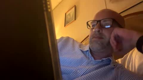 adrienfromparis online show from 04.01.26