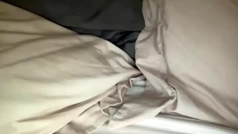 adriiiii online show from 12.29.24