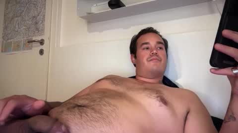 Snapshot of adriiiiiiiiano chatting on 09.14.25 adriiiiiiiiano online show from 09.14.25