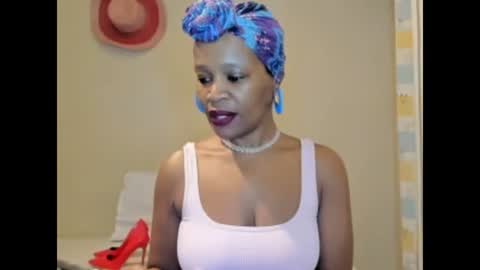 AfricanSquirtQueen online show from 03.10.26