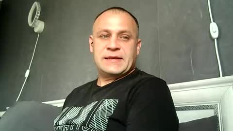 Sasha online show from 10.28.25